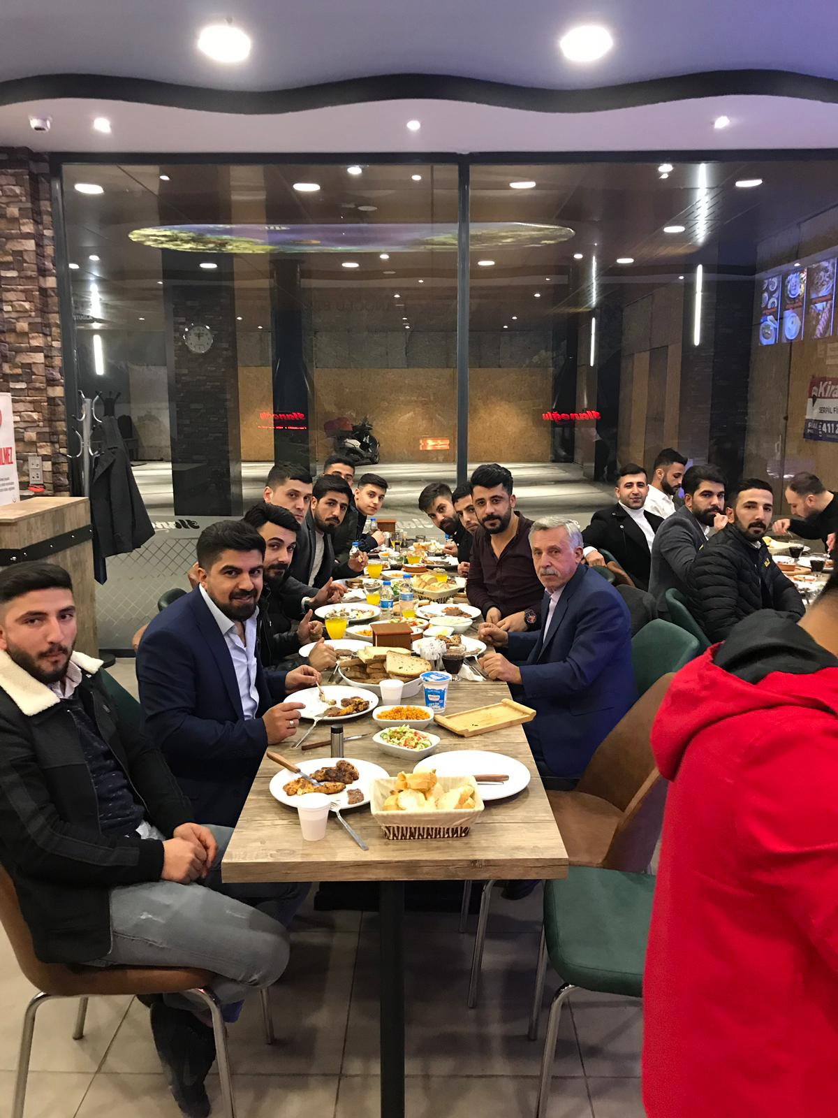 Hanoğlu Et Mangal & Van Kahvaltı Salonu