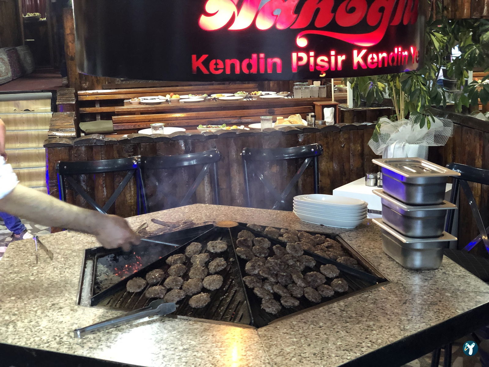 Hanoğlu Et Mangal & Van Kahvaltı Salonu
