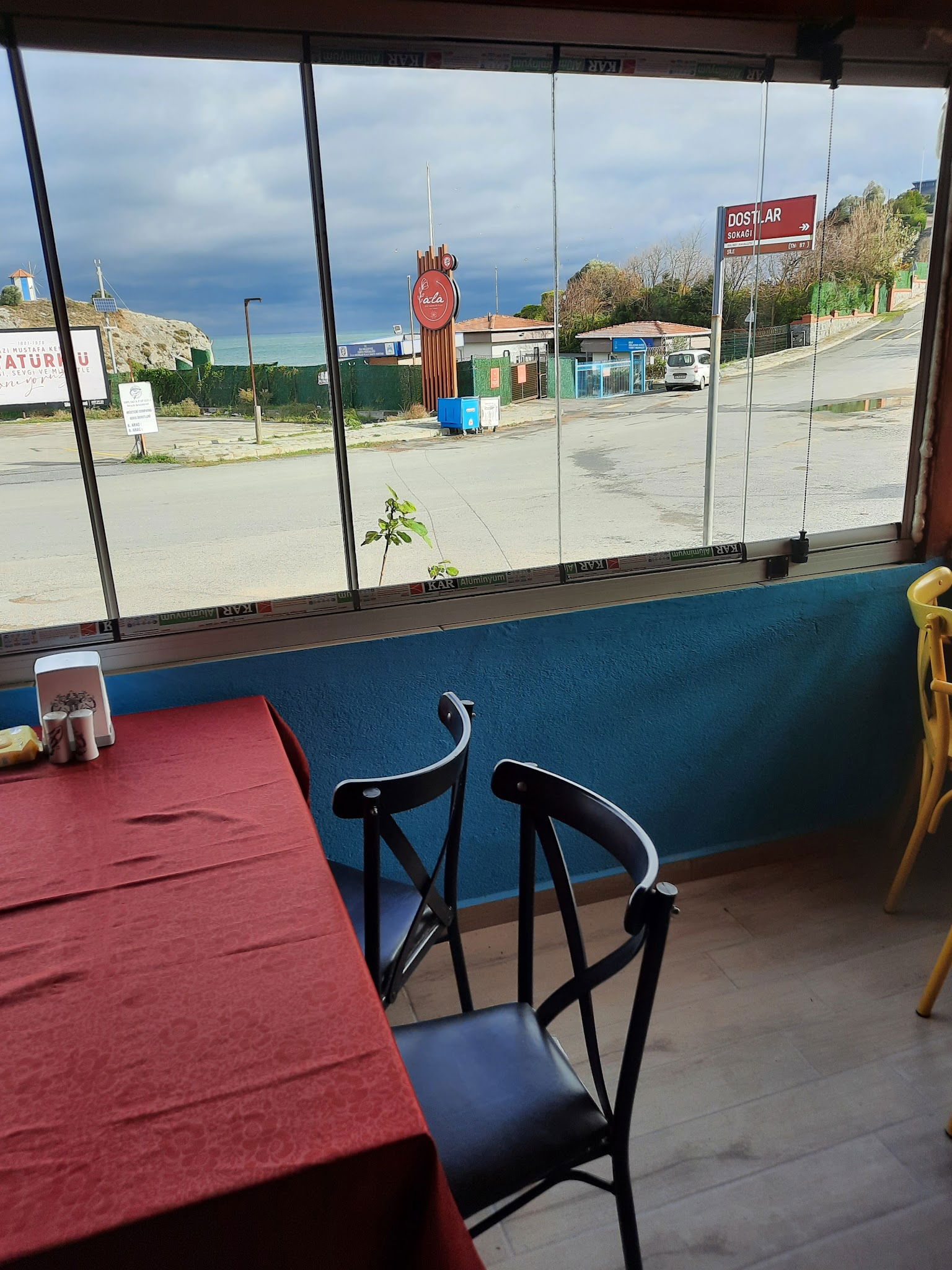 Şile Balıkçısı Ekrem Abinin Yeri