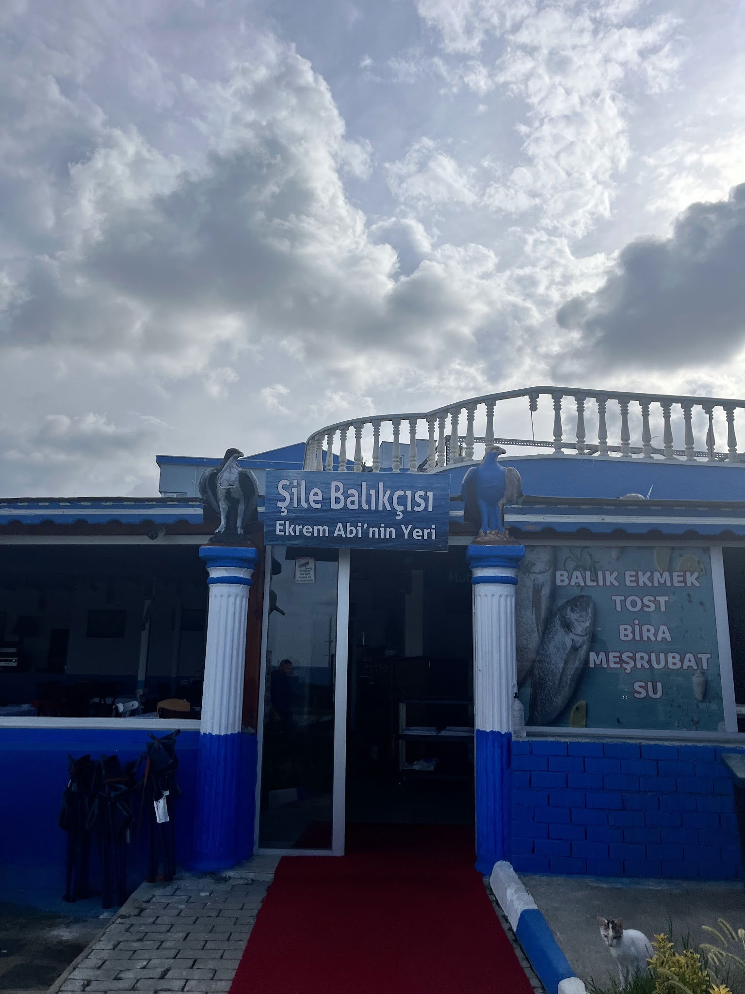Şile Balıkçısı Ekrem Abinin Yeri