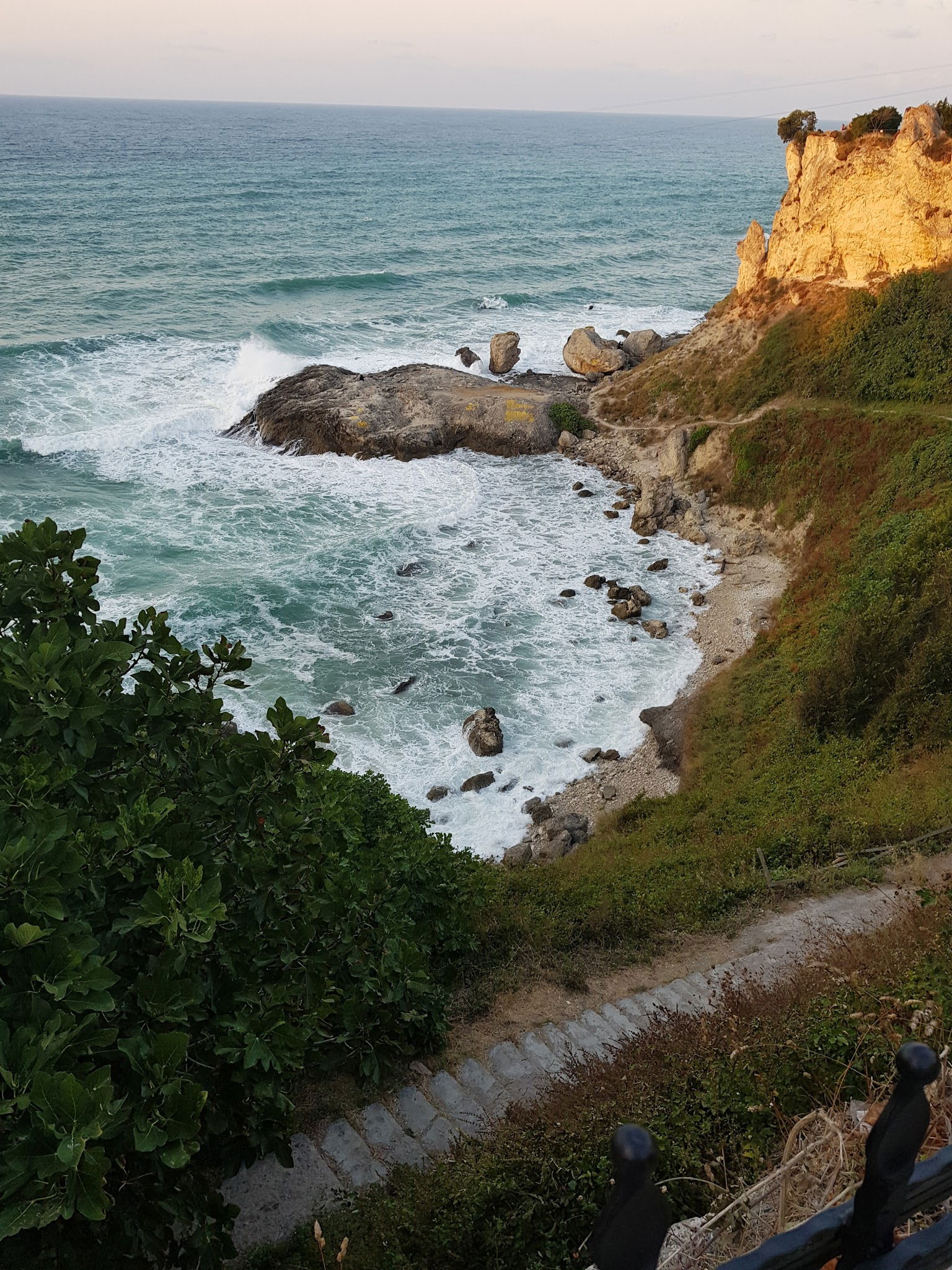 Şile Balıkçısı Ekrem Abinin Yeri