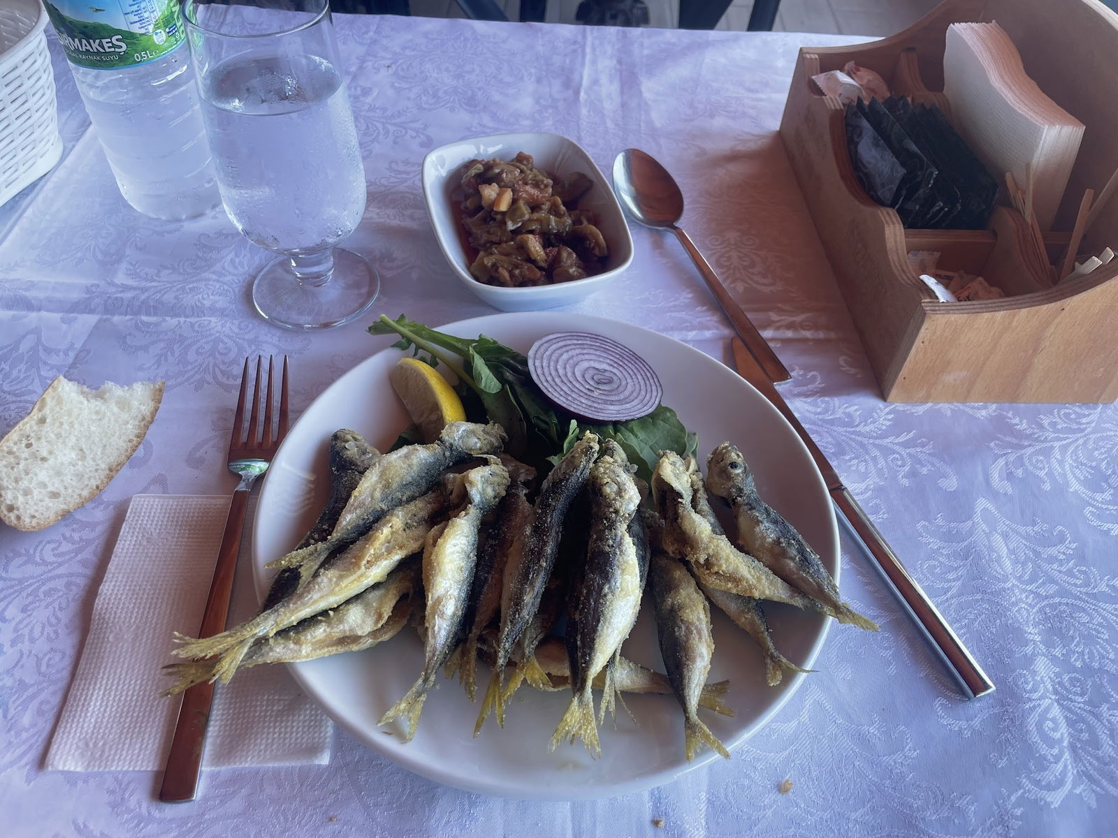 Şile Balıkçısı Ekrem Abinin Yeri