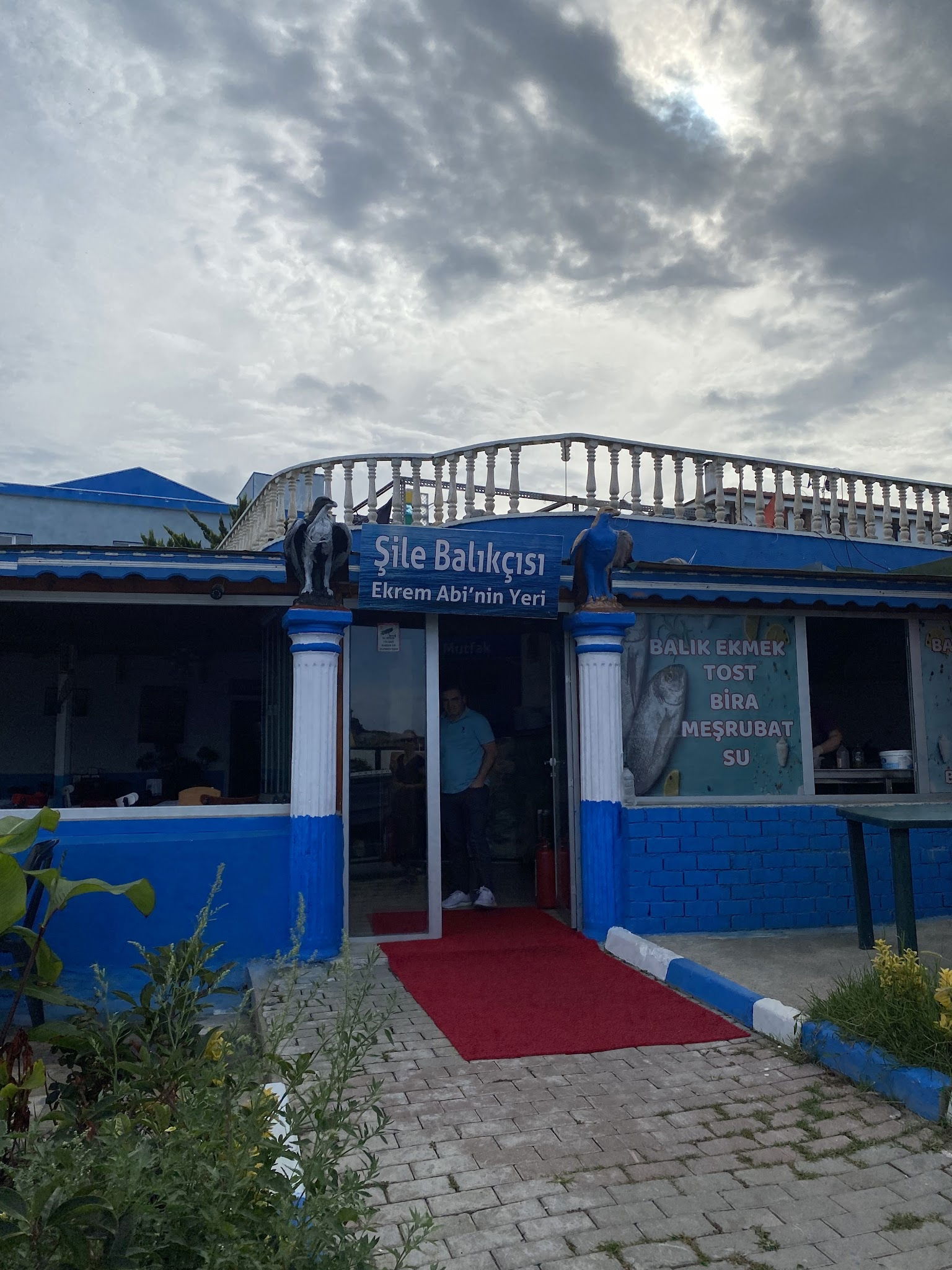 Şile Balıkçısı Ekrem Abinin Yeri