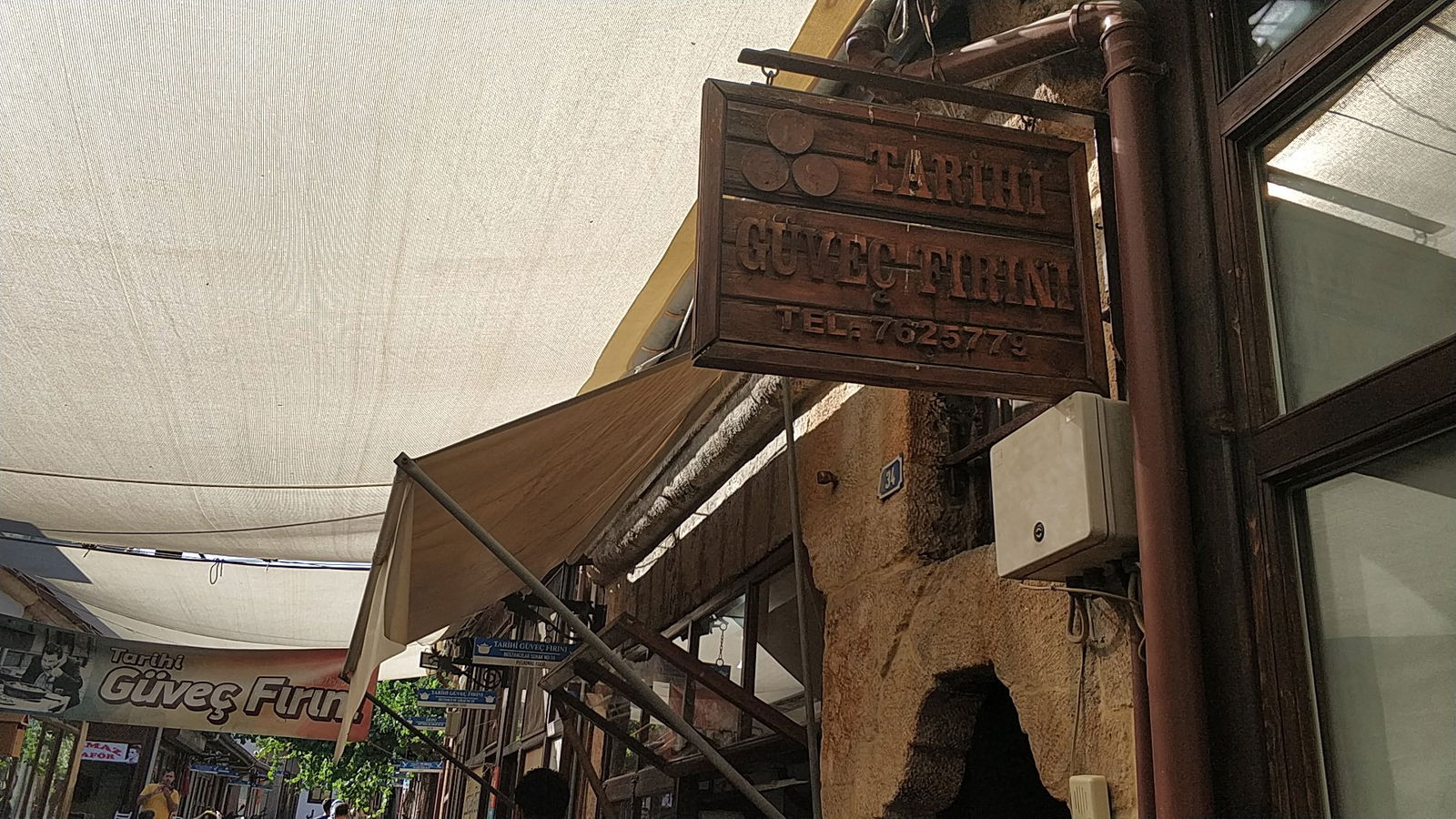 Tarihi Güveç Fırını