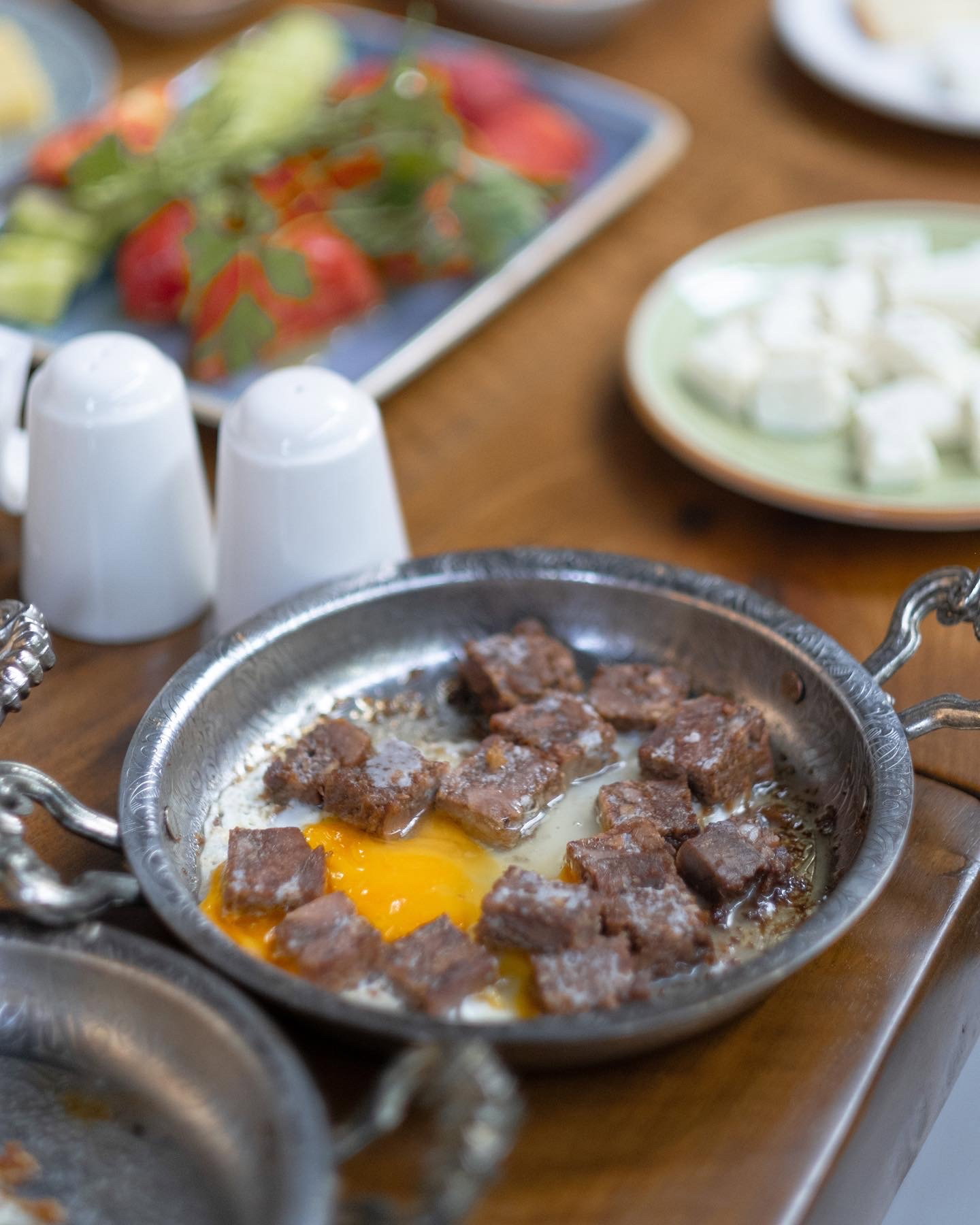 Üsküdar Van Kahvaltı Salonu Cafe & Restaurant