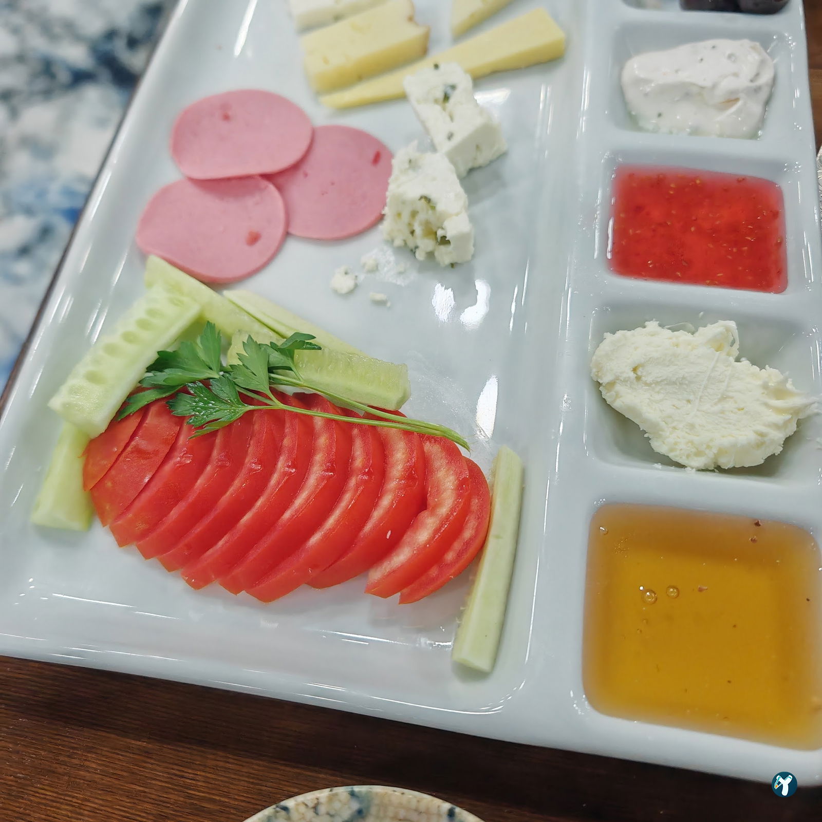 Üsküdar Van Kahvaltı Salonu Cafe & Restaurant