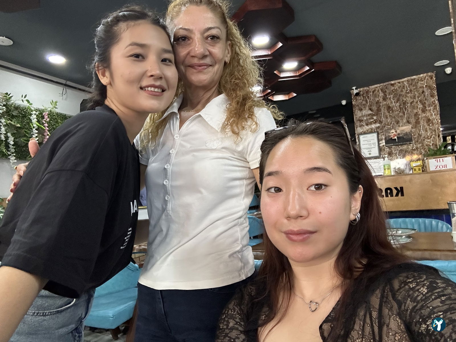 Üsküdar Van Kahvaltı Salonu Cafe & Restaurant