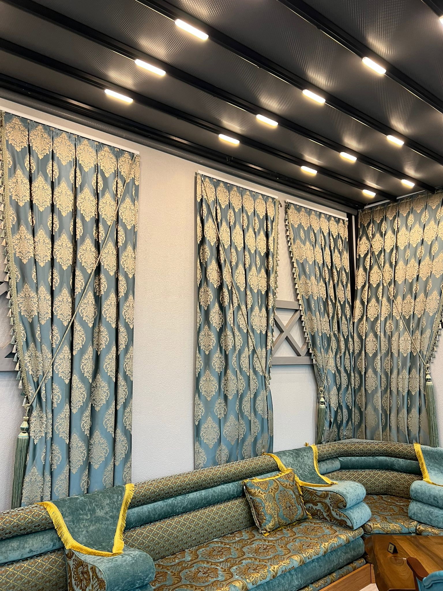 Üsküdar Van Kahvaltı Salonu Cafe & Restaurant