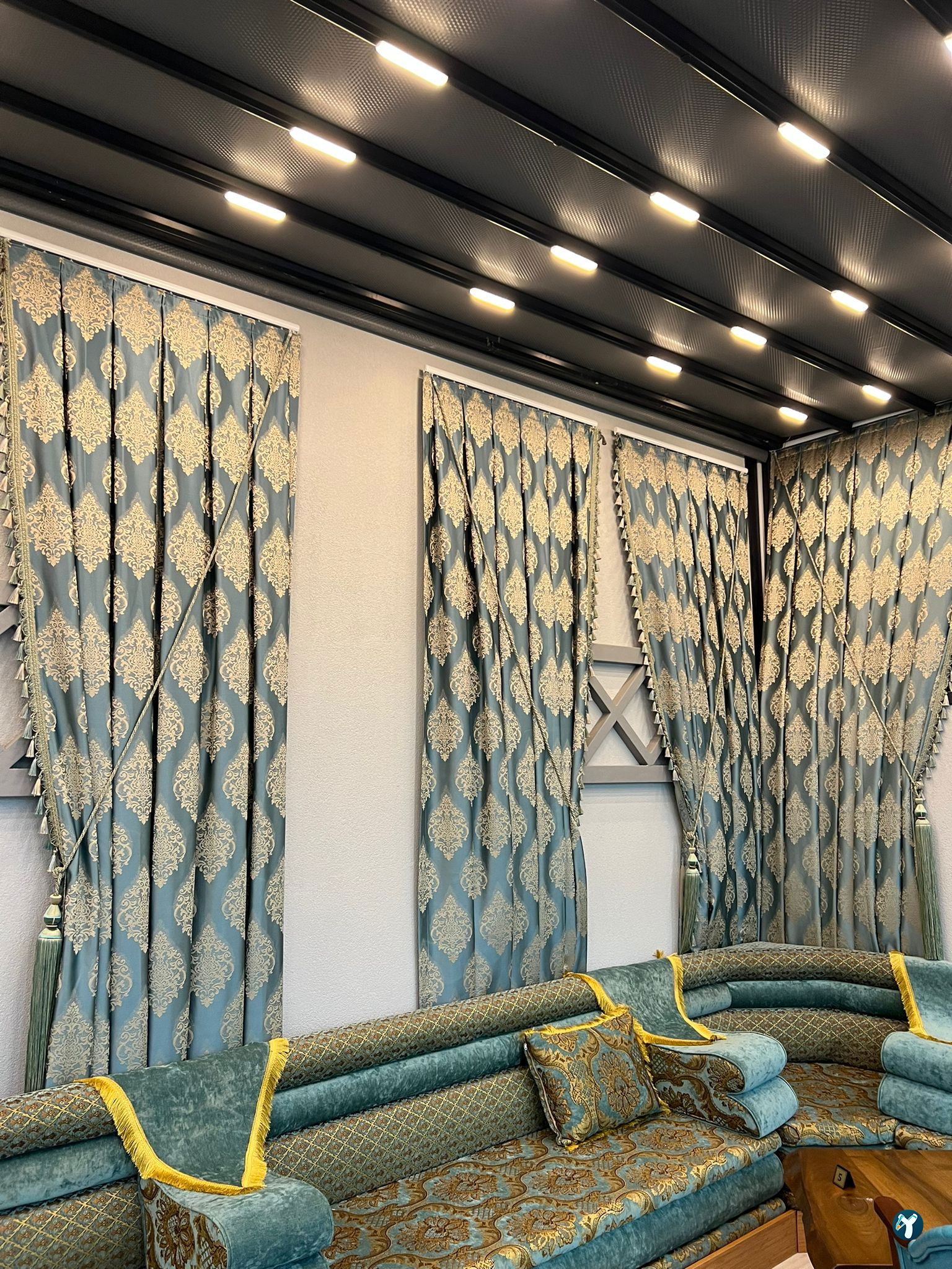 Üsküdar Van Kahvaltı Salonu Cafe & Restaurant