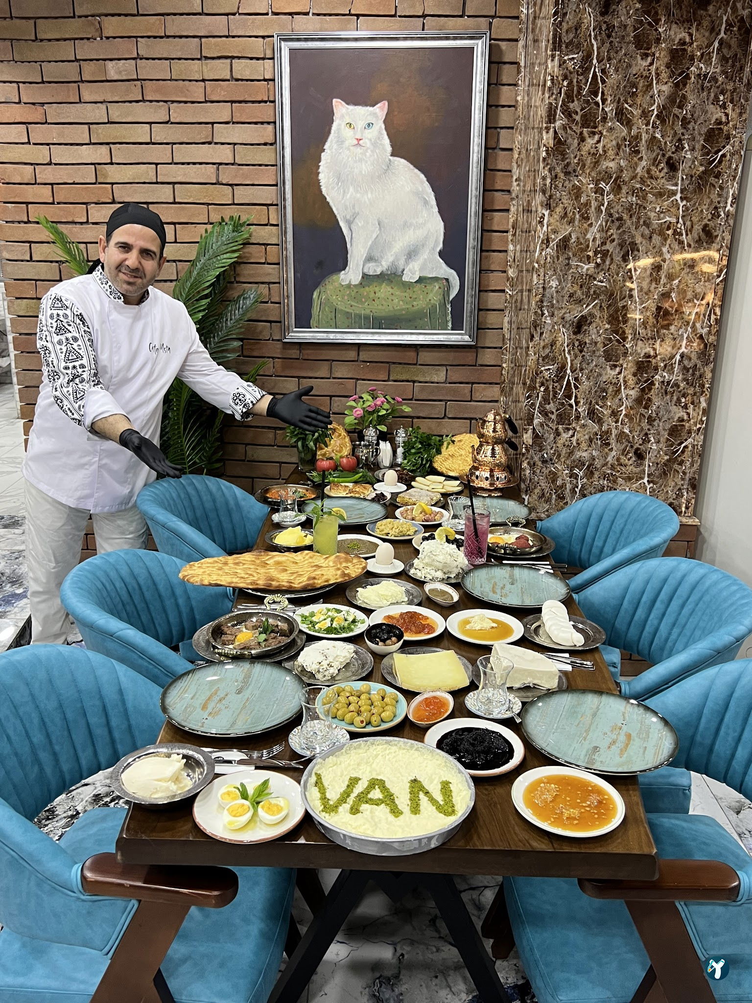 Üsküdar Van Kahvaltı Salonu Cafe & Restaurant