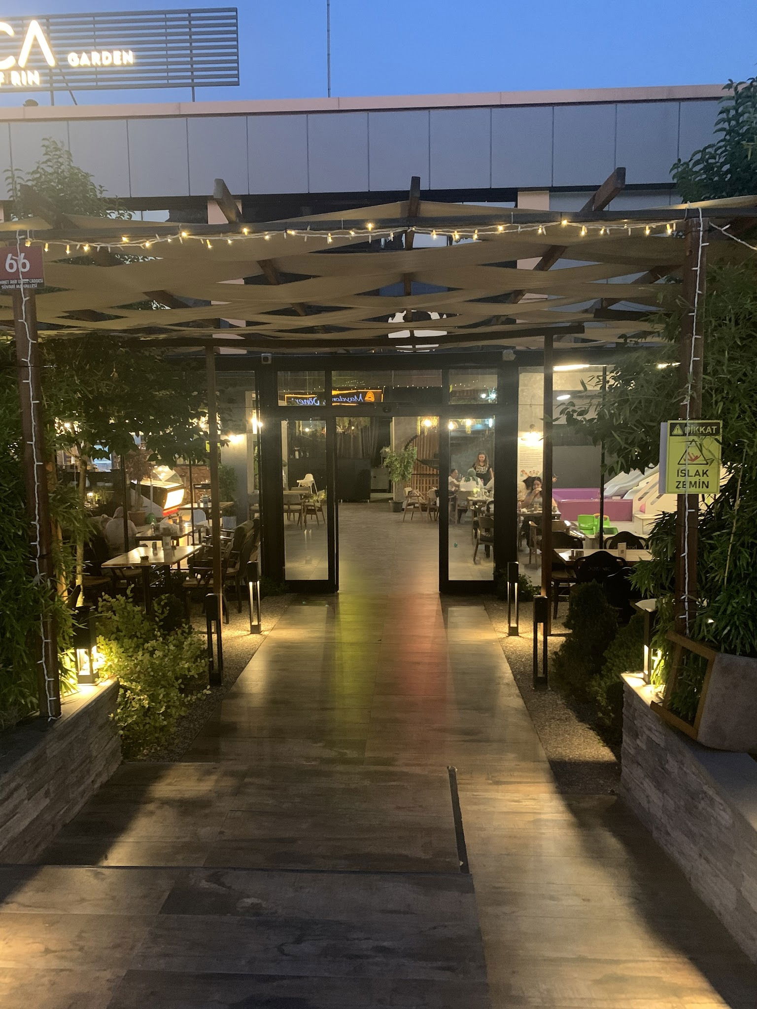 Botanica Cafe & Restorant & Fırın