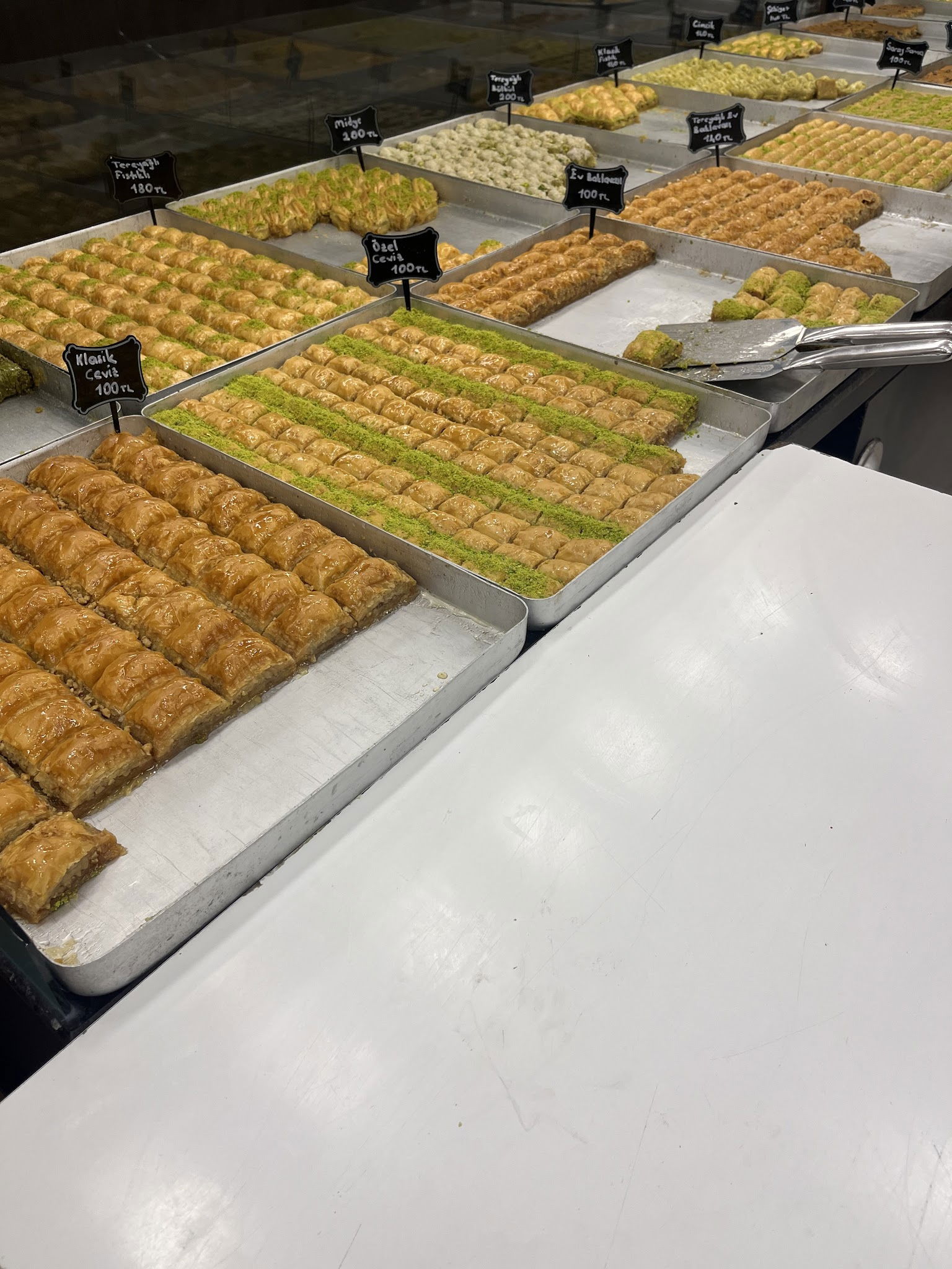 Göçmen Baklavacım Havuzlar