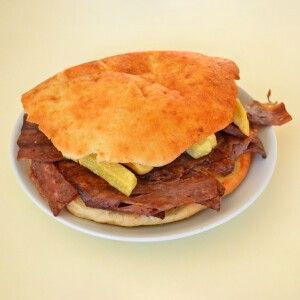 Tombik Ekmek Arası Et Döner