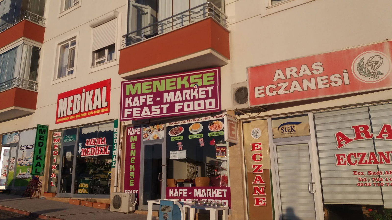 Menekşe Kafeterya