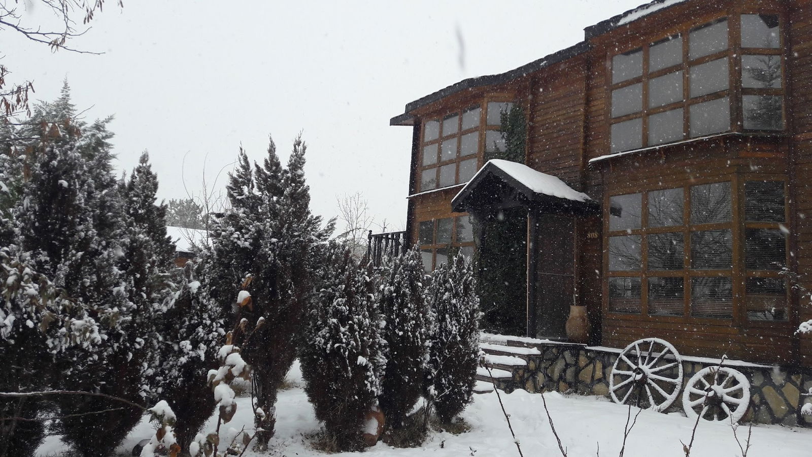 Bahçeli̇ Konak Et Mangal