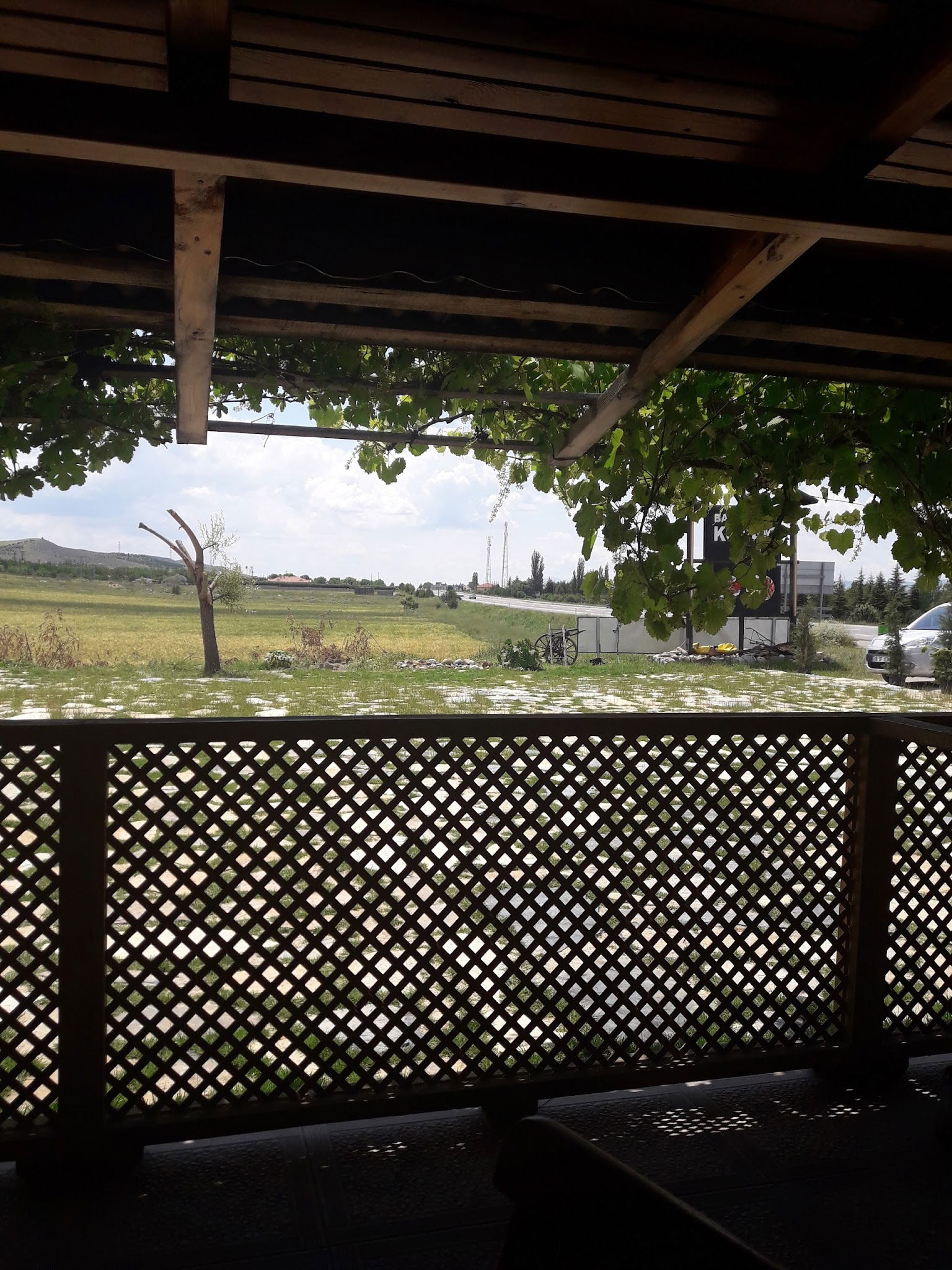 Bahçeli̇ Konak Et Mangal