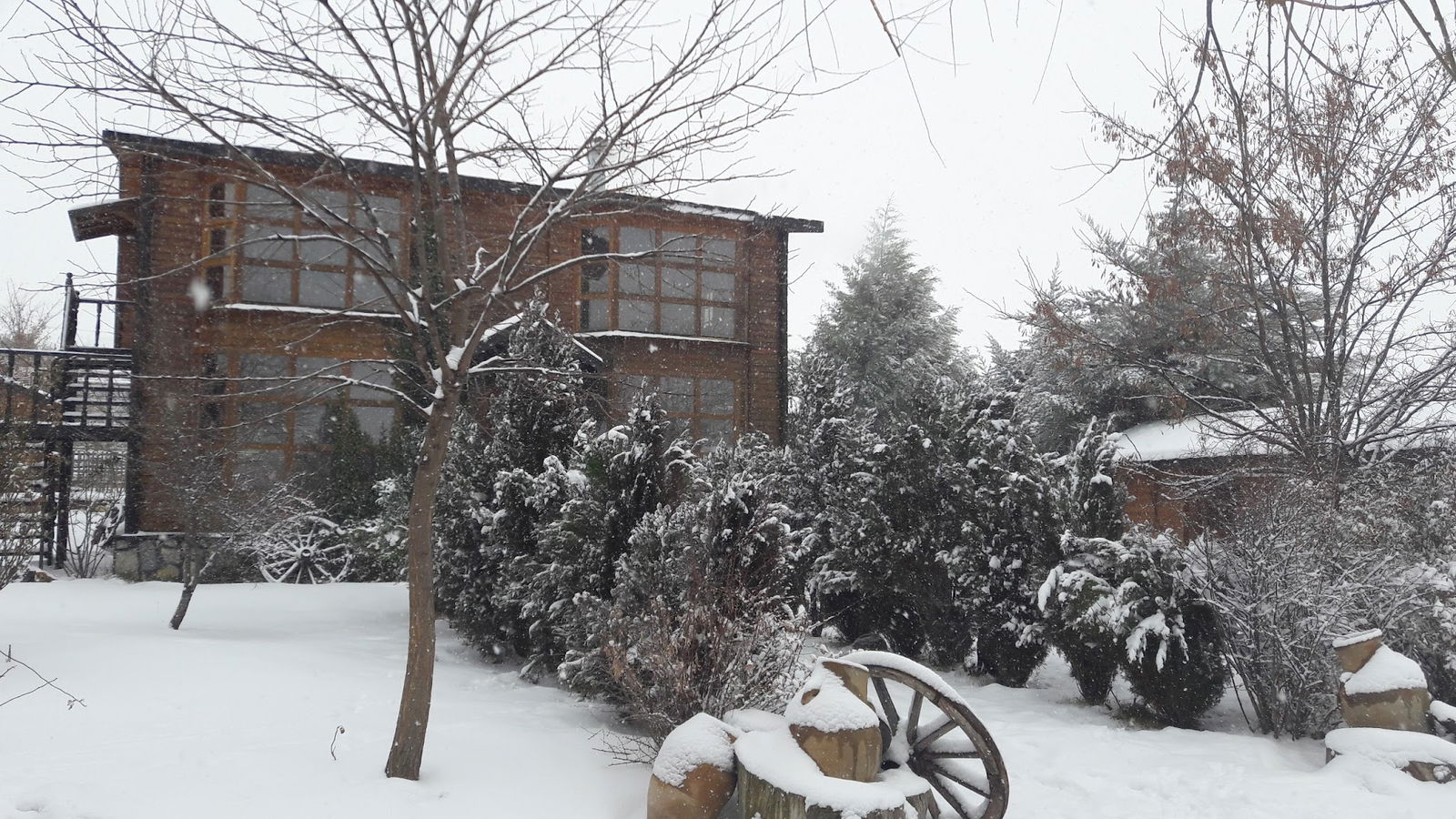 Bahçeli̇ Konak Et Mangal