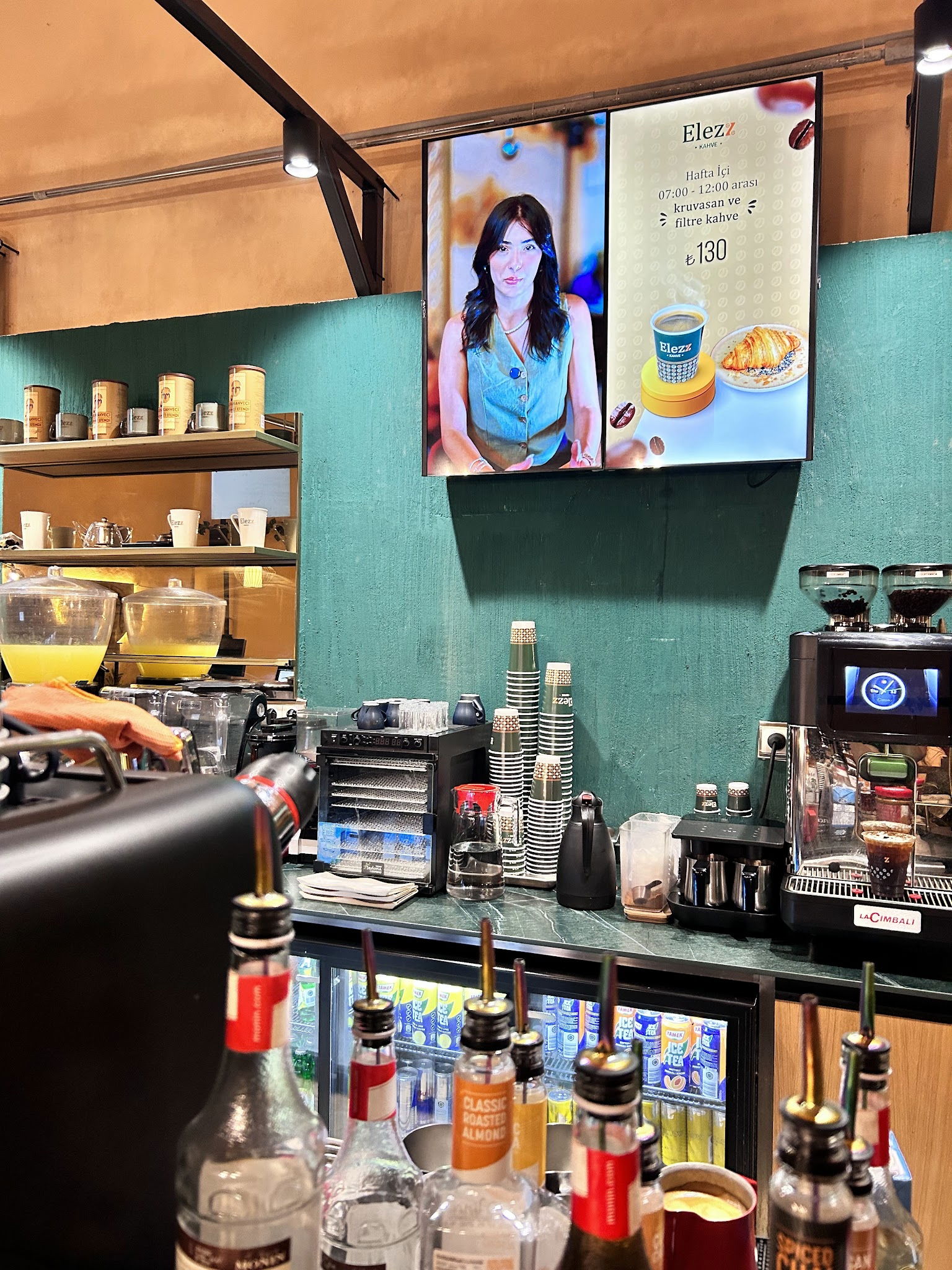 Elezz Kahve