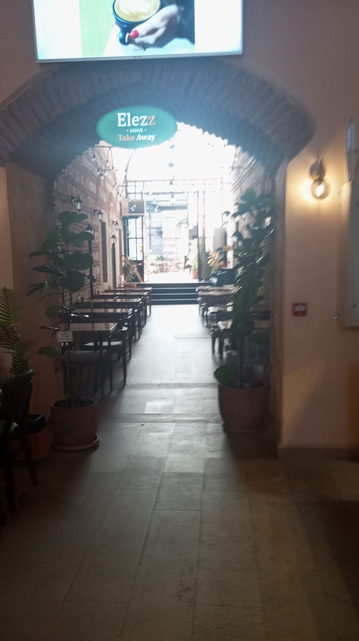 Elezz Kahve