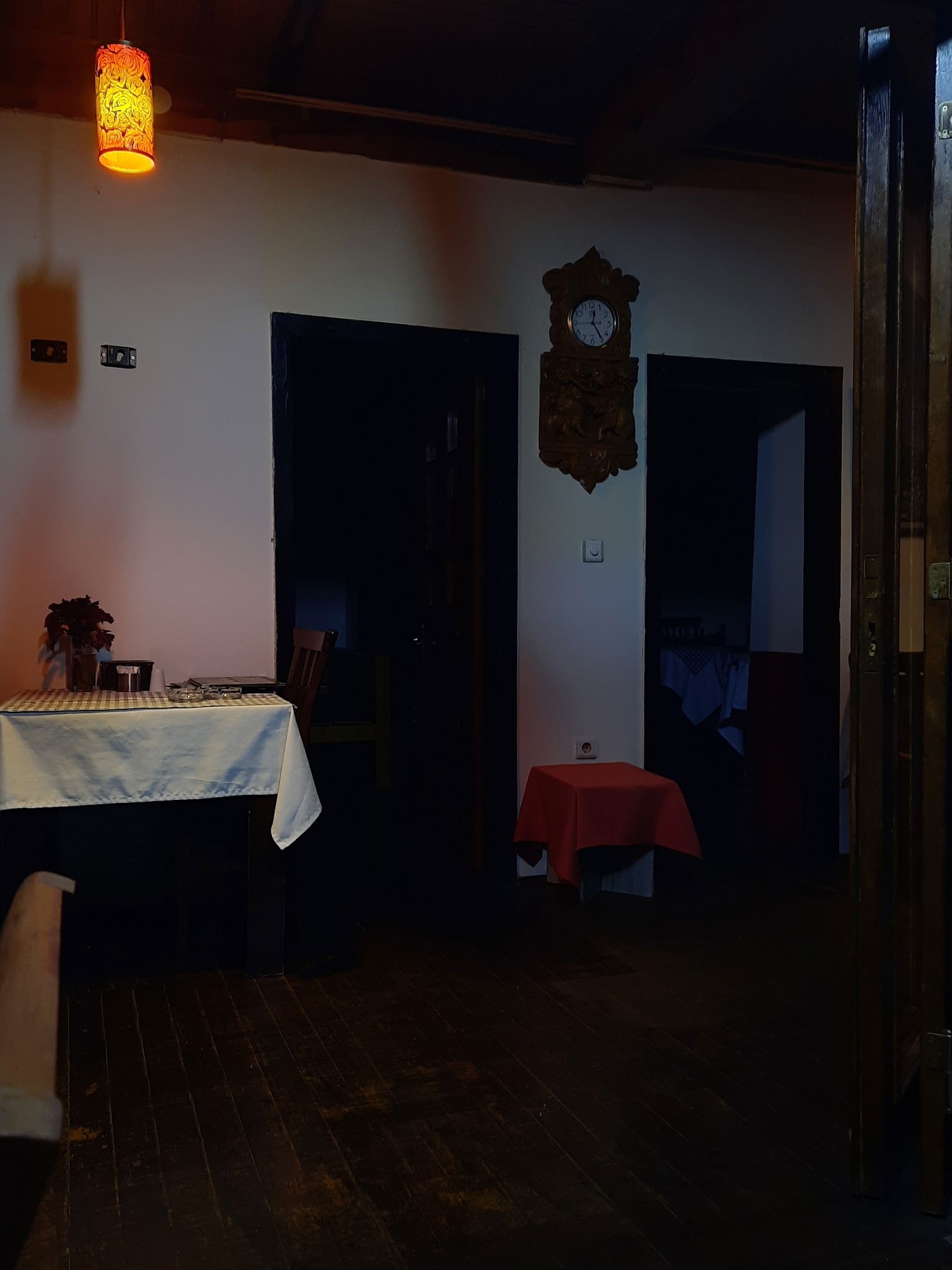 Konak Cafe & Restaurant