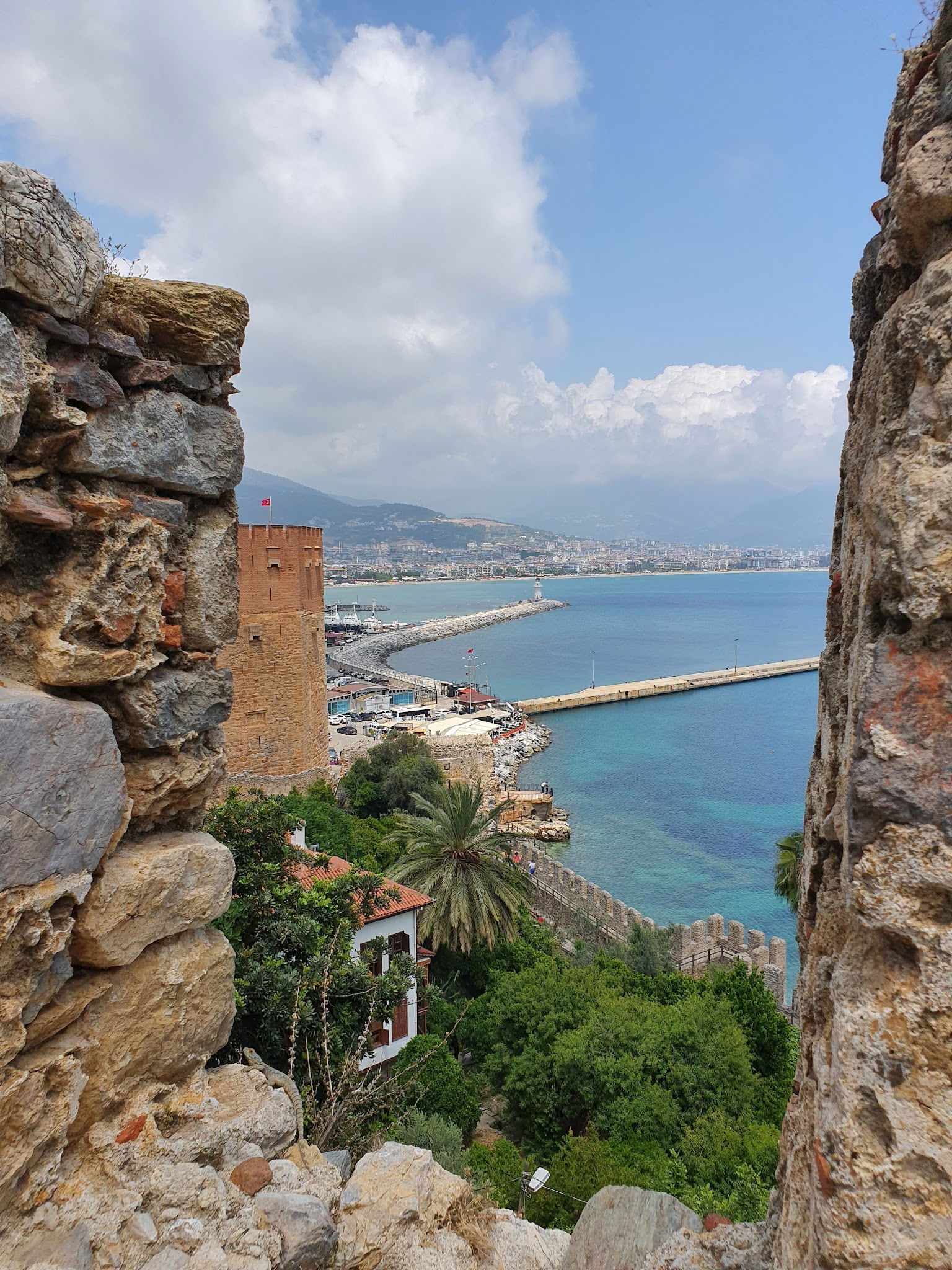 Konak Cafe & Restaurant