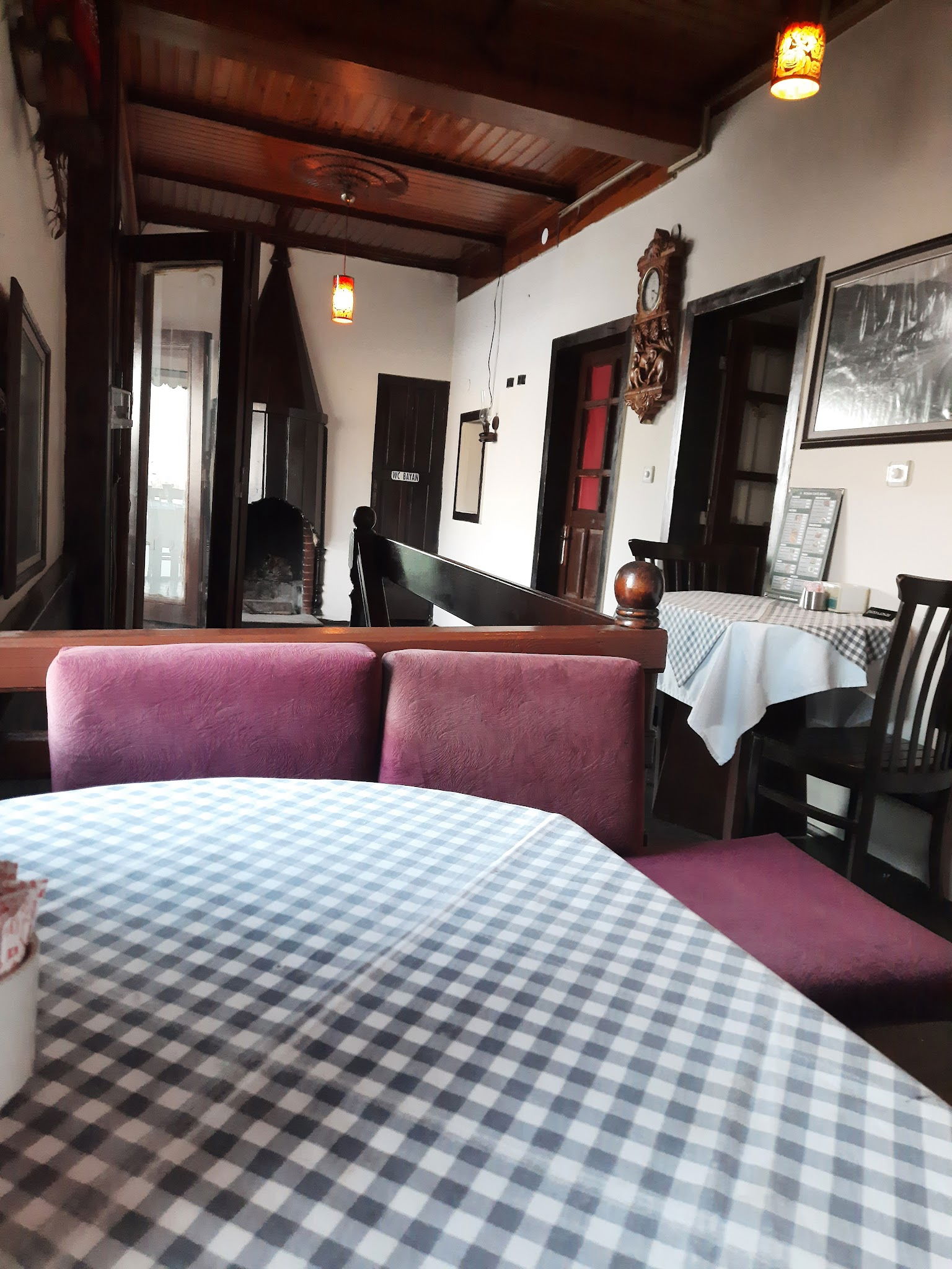 Konak Cafe & Restaurant