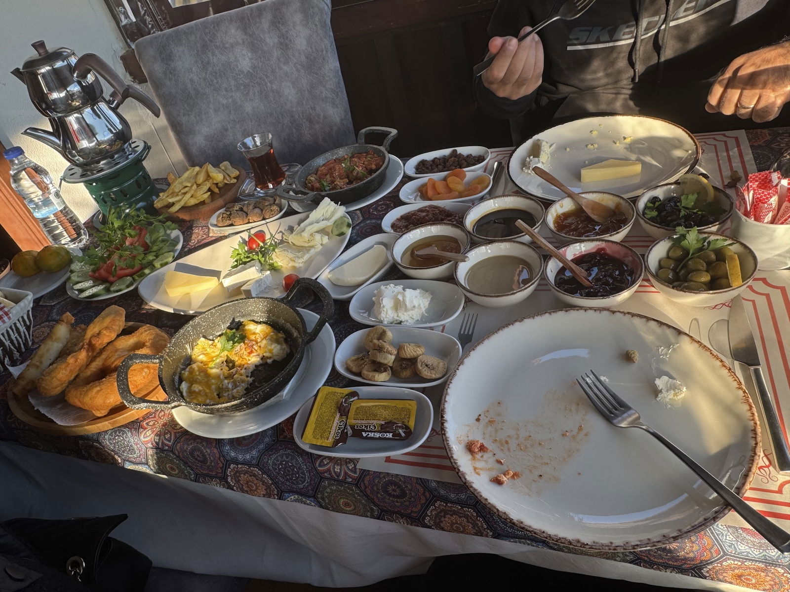 Konak Cafe & Restaurant