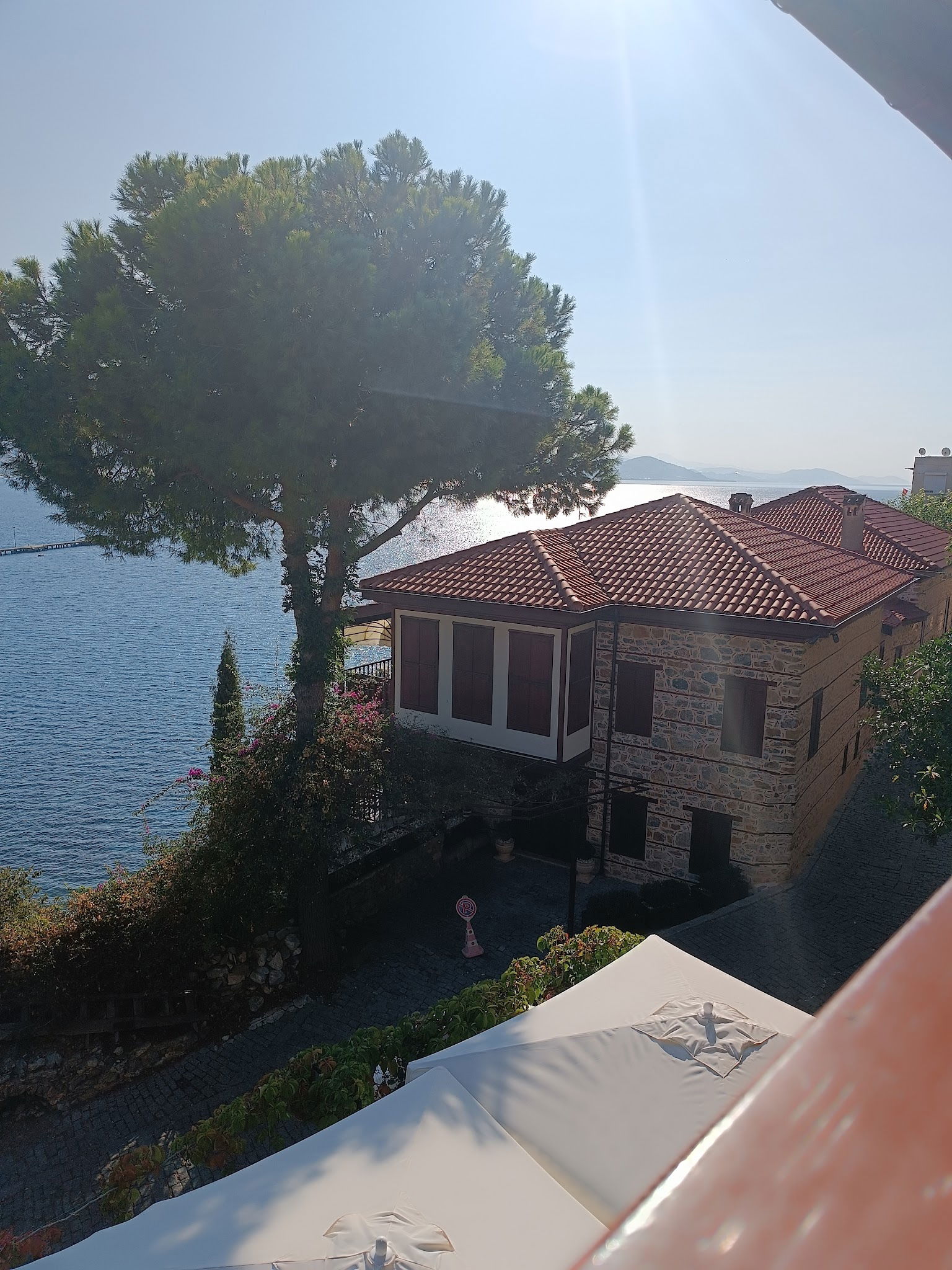 Konak Cafe & Restaurant