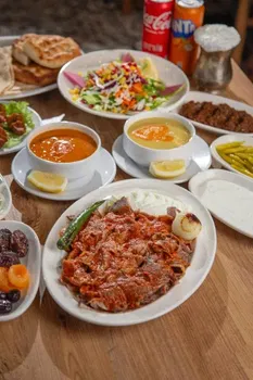 Dönerci Aygün Zorlu resimleri