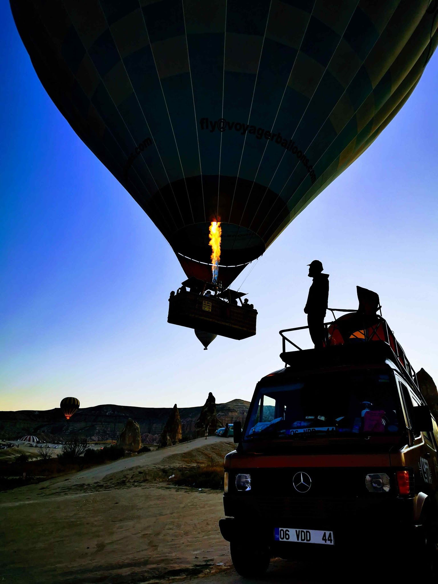 Coffa Coffee Truck&Roastery