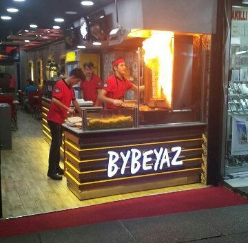 By Beyaz Döner 500 Evler