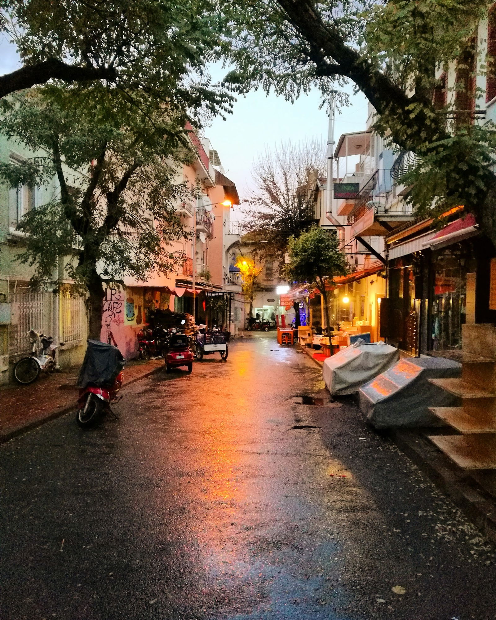 Büyükada Bistro Candy Garden Restaurant Cafe