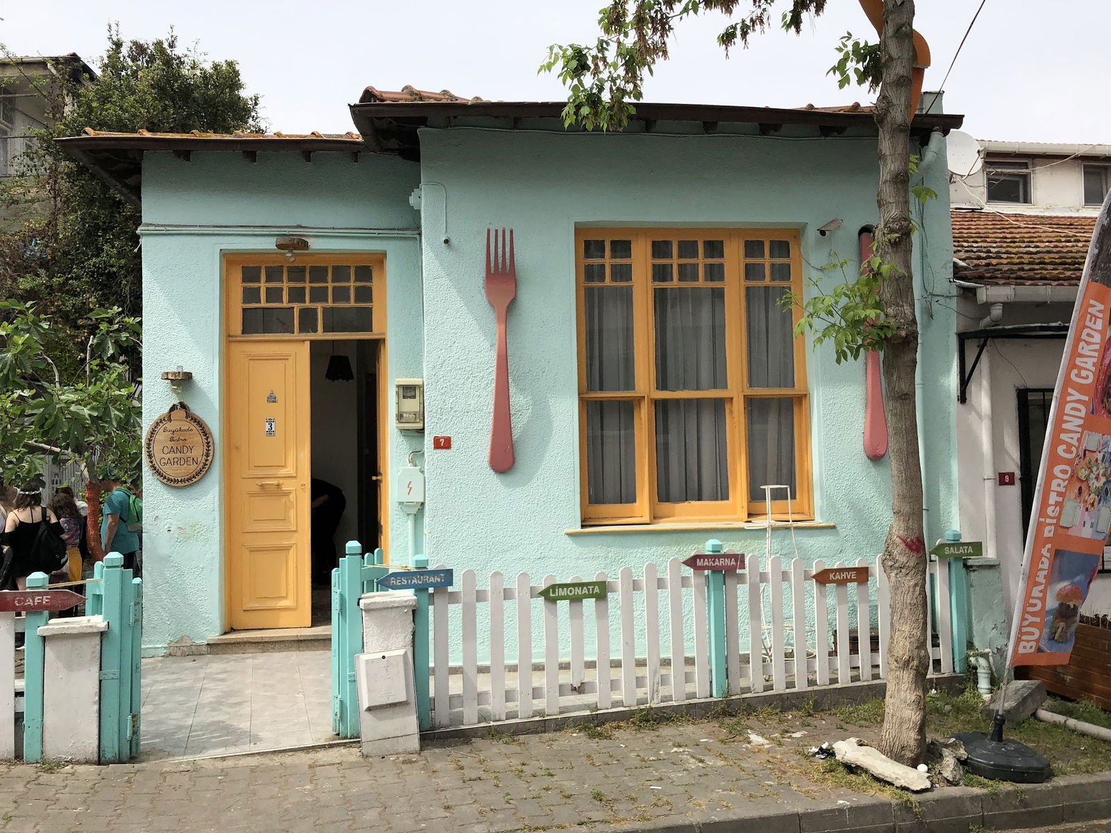 Büyükada Bistro Candy Garden Restaurant Cafe