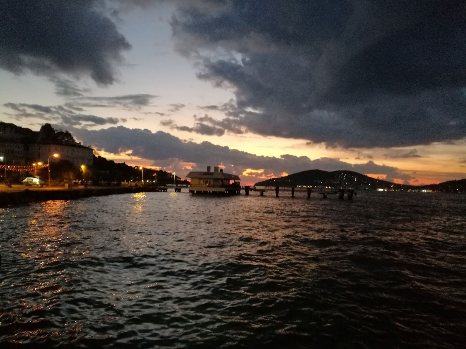 Büyükada Bistro Candy Garden Restaurant Cafe