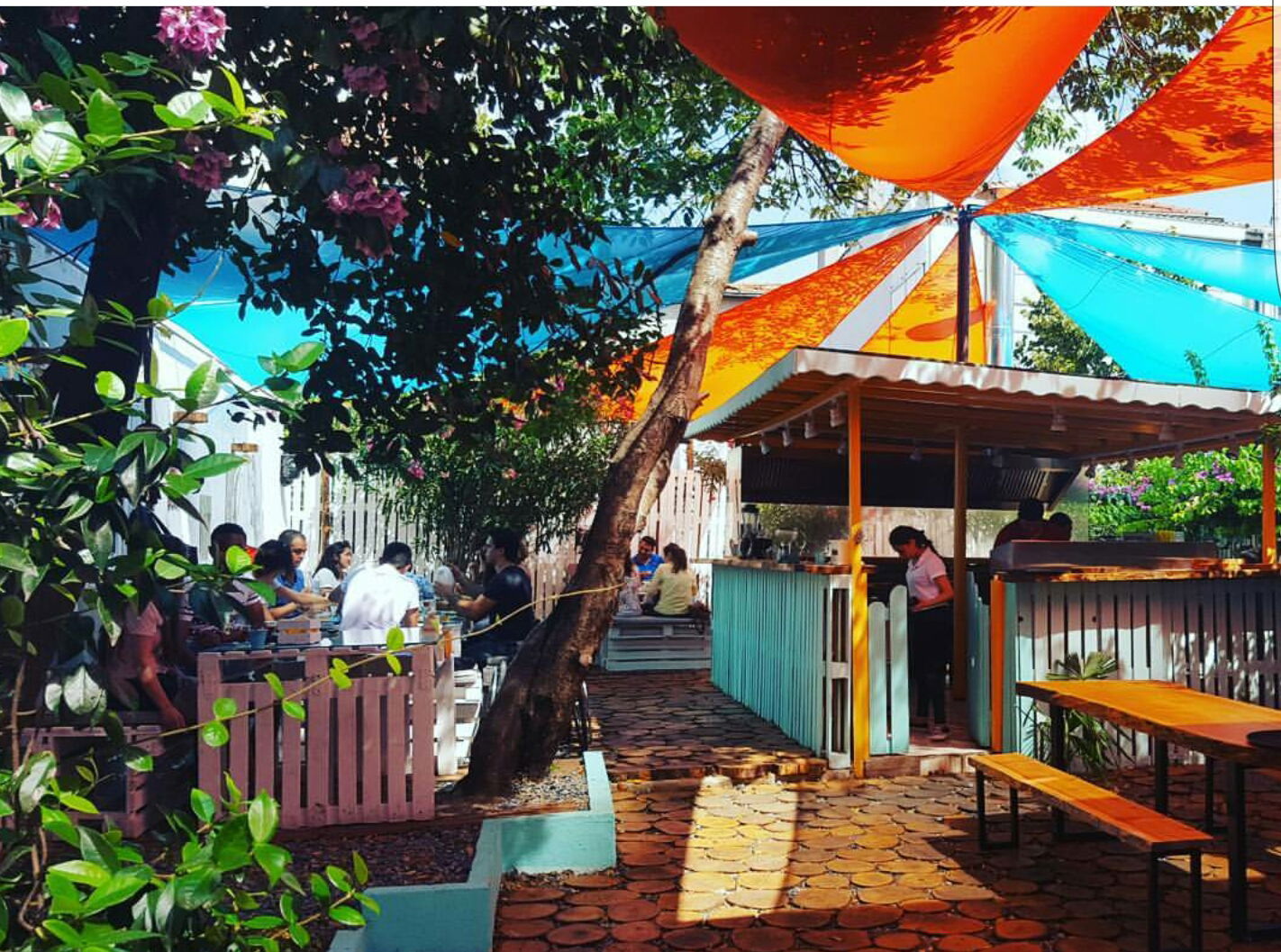 Büyükada Bistro Candy Garden Restaurant Cafe