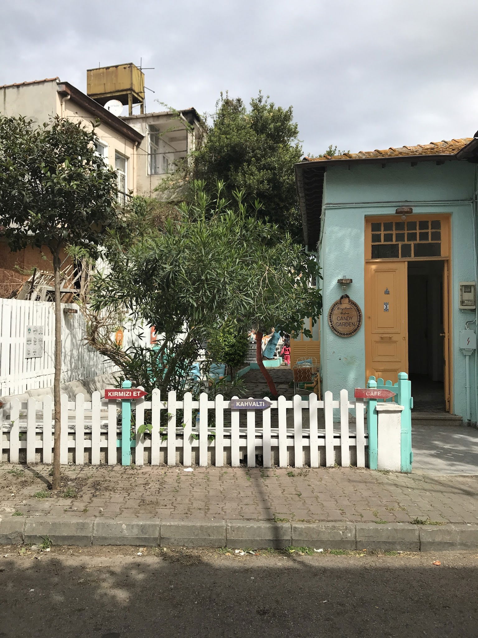 Büyükada Bistro Candy Garden Restaurant Cafe