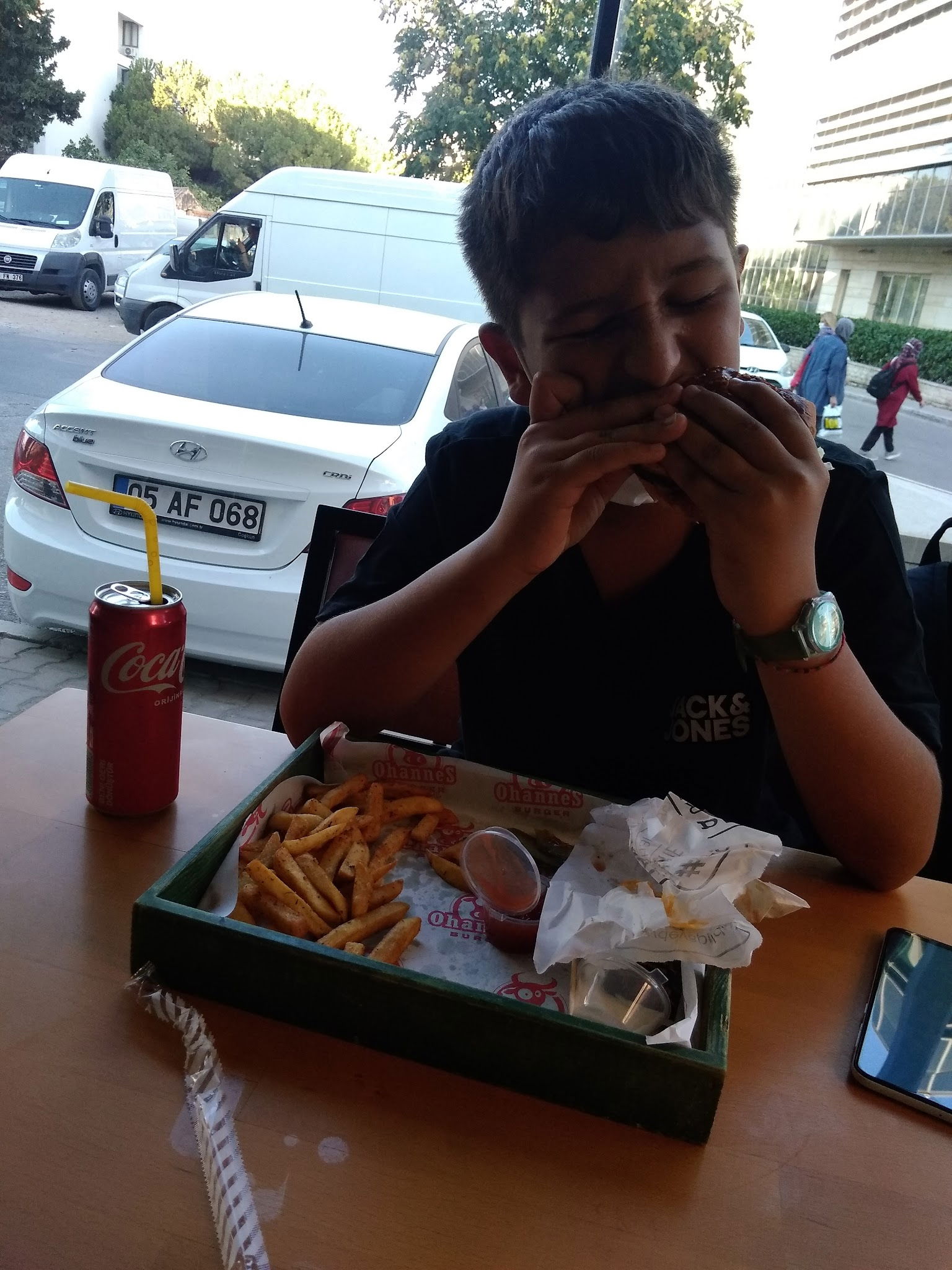 Ohannes Burger Gaziemir