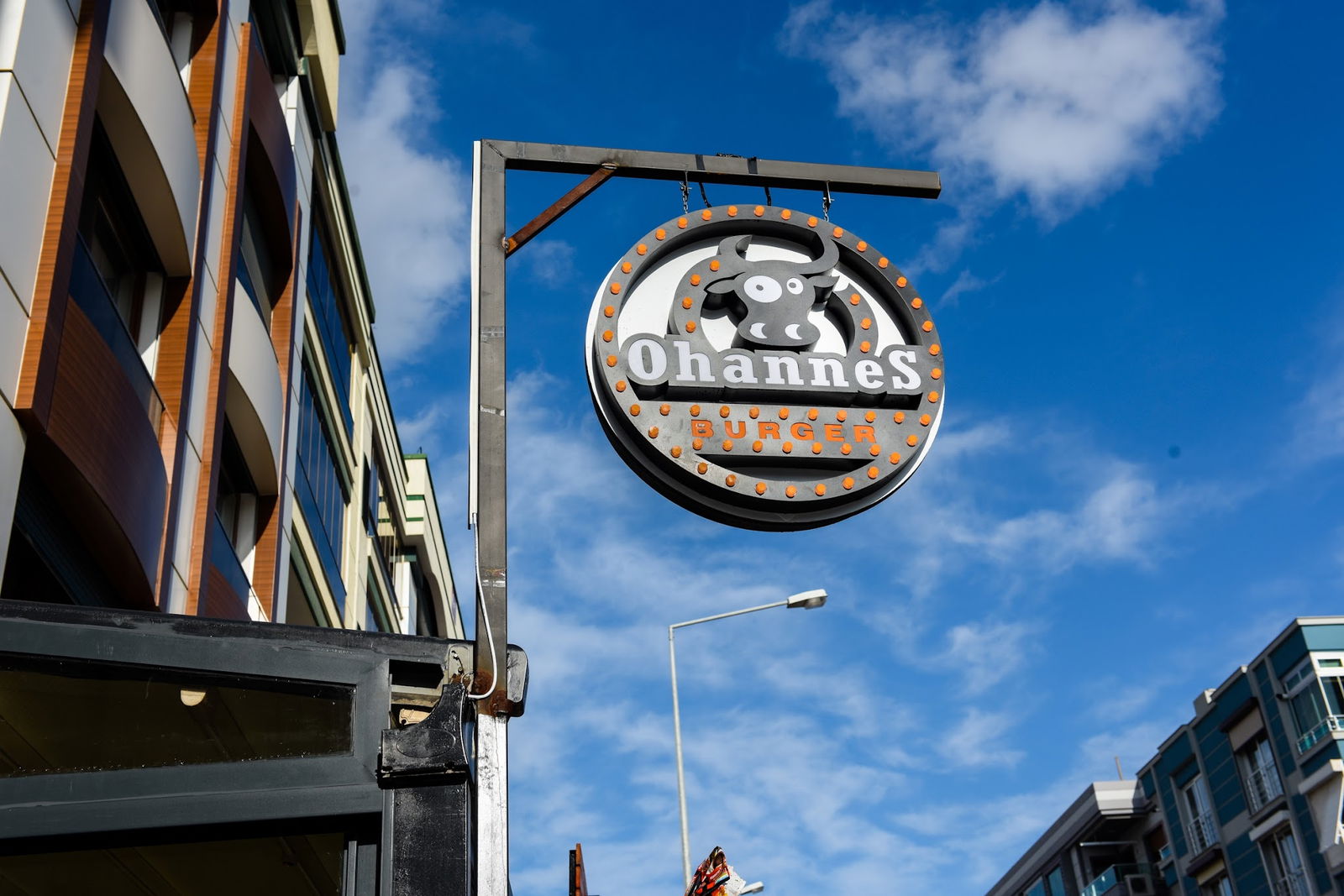 Ohannes Burger Gaziemir