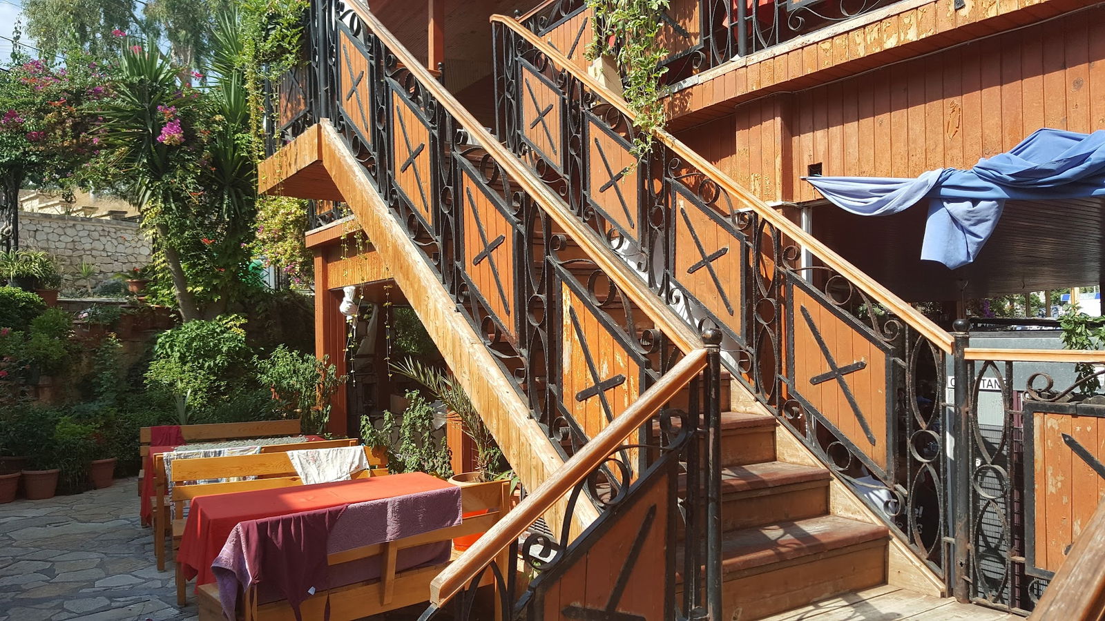 Narlıkuyu Lokmac Teacher'S Place