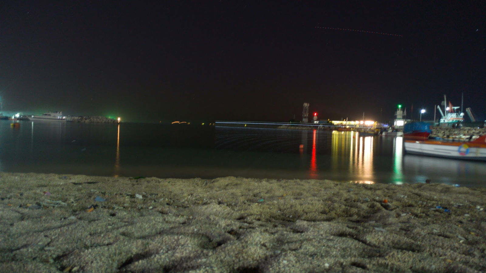 Lazilla Cafe & Restaurant