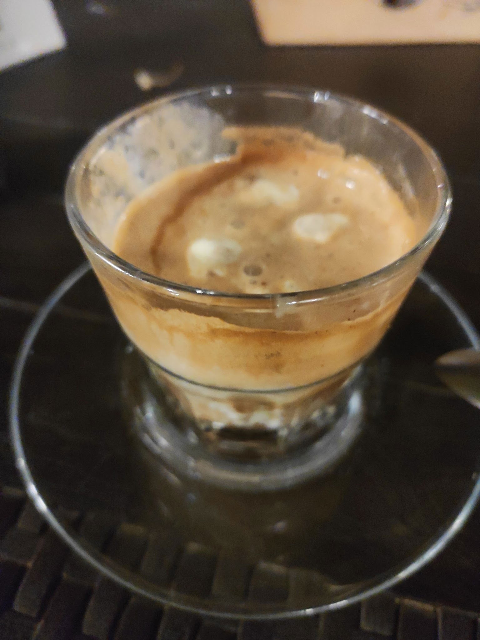 Lazilla Cafe & Restaurant