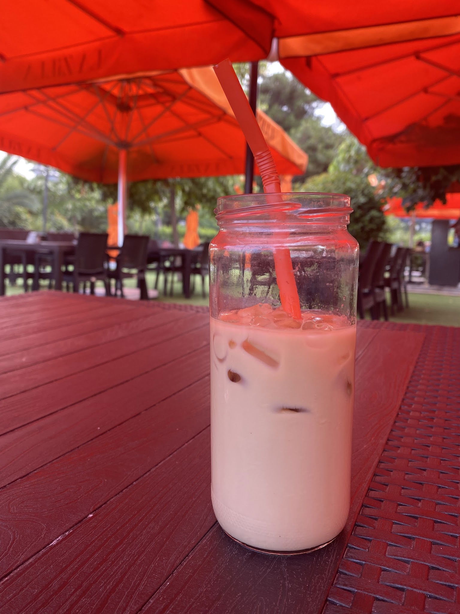 Lazilla Cafe & Restaurant