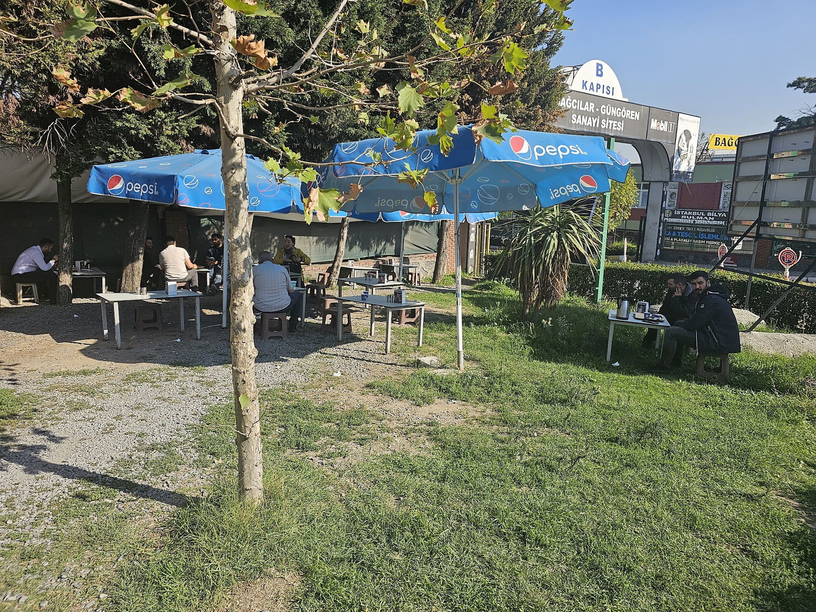 By Üürüü Piliç Çevirme Basaksehir Iosb