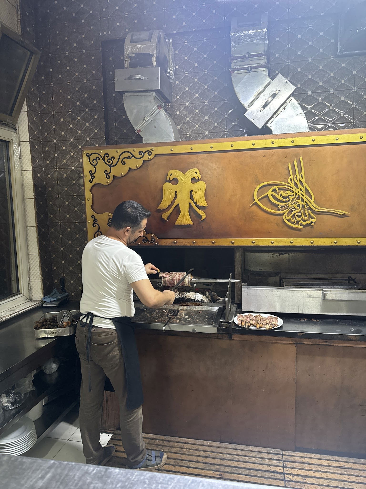 Eck Erzurum Cağ Kebap - Fati̇h /İstanbul Vatan Caddesi̇