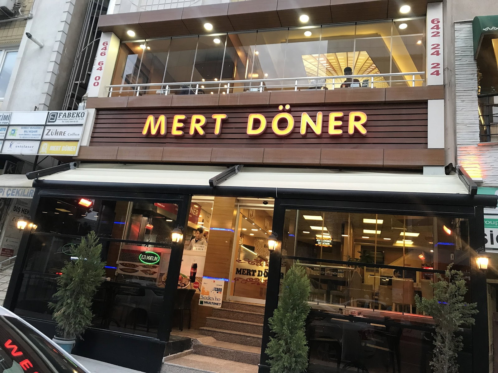Mert Döner
