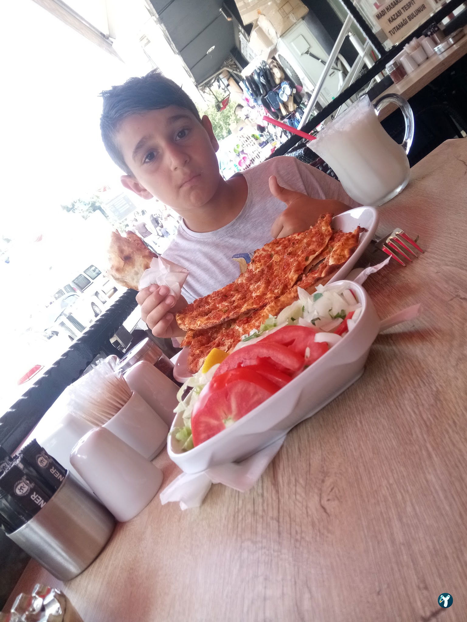 Mert Döner
