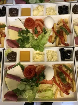 Mert Döner resimleri