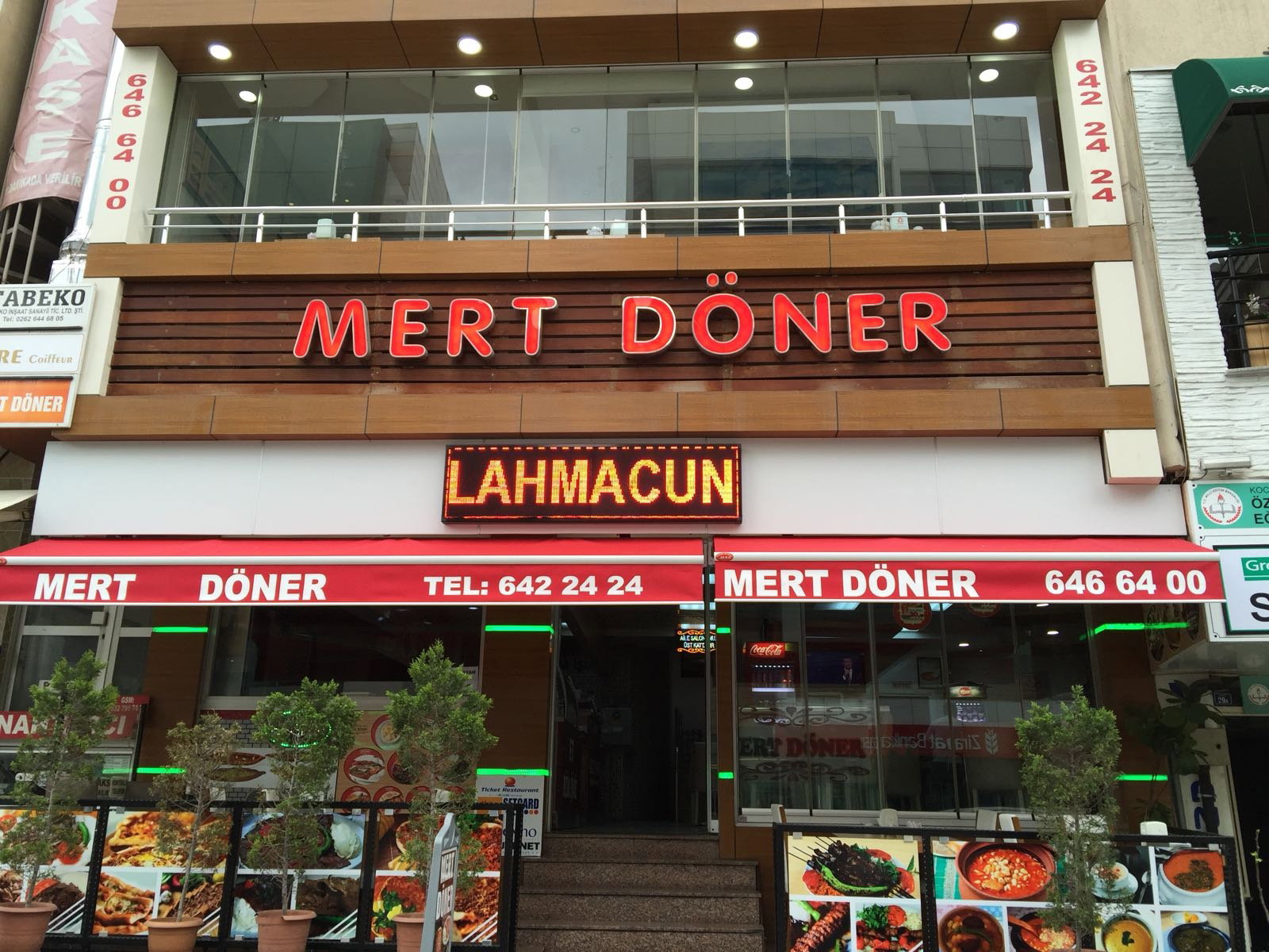 Mert Döner