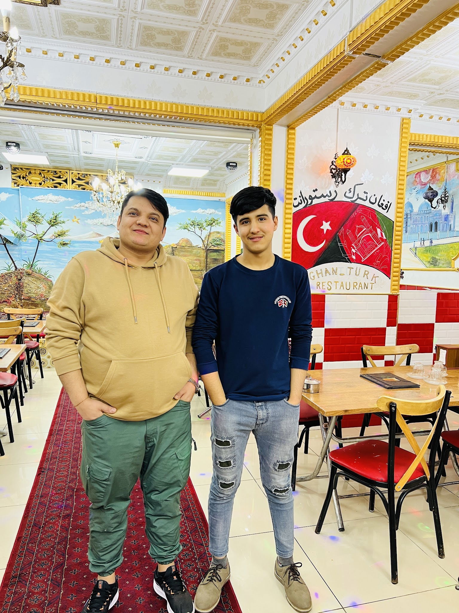 Afghan Turk Restaurant افغان ترک رستورانت