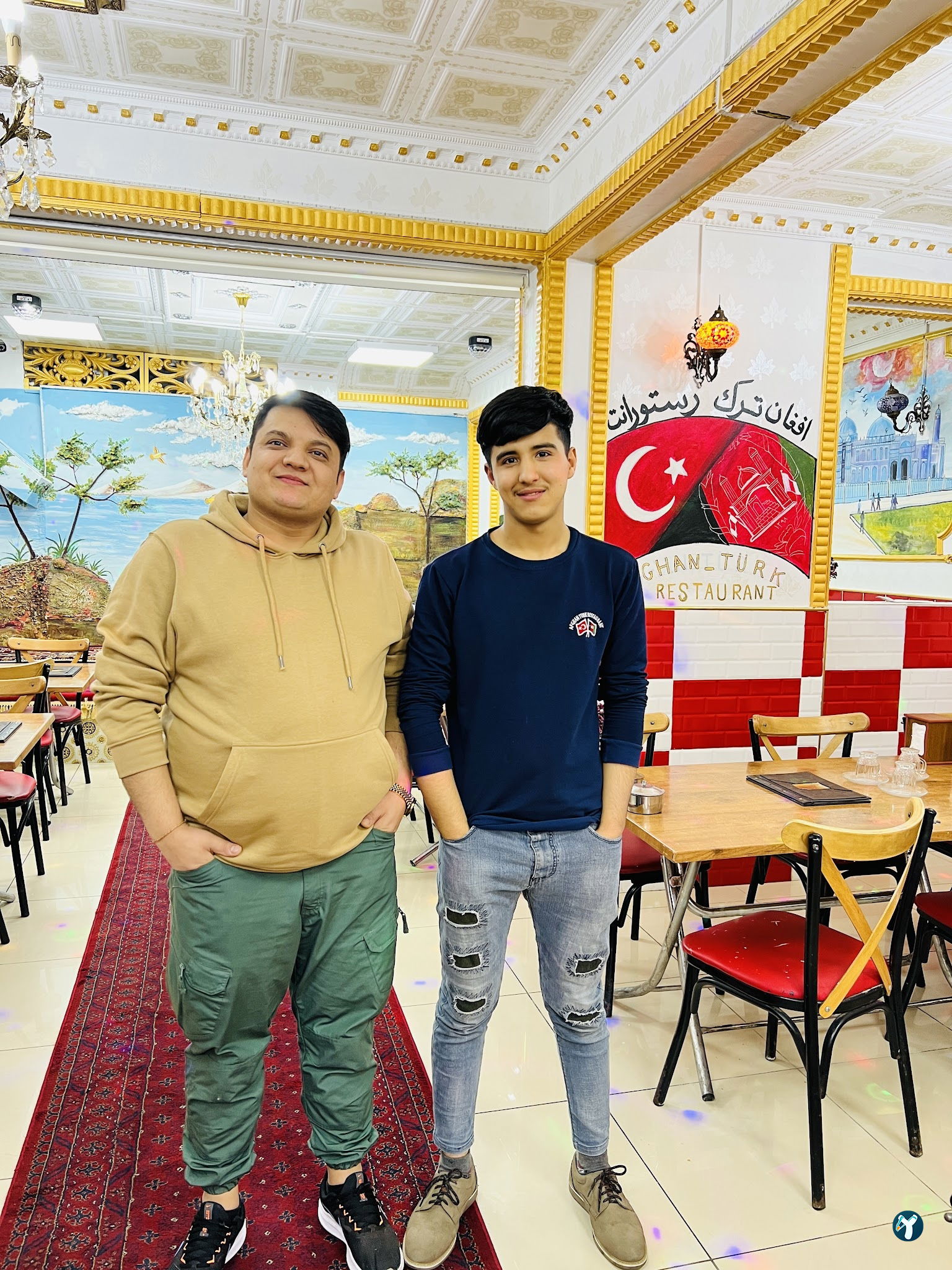 Afghan Turk Restaurant افغان ترک رستورانت